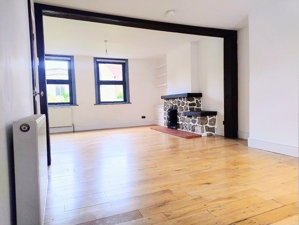 Property photo 1 of 26