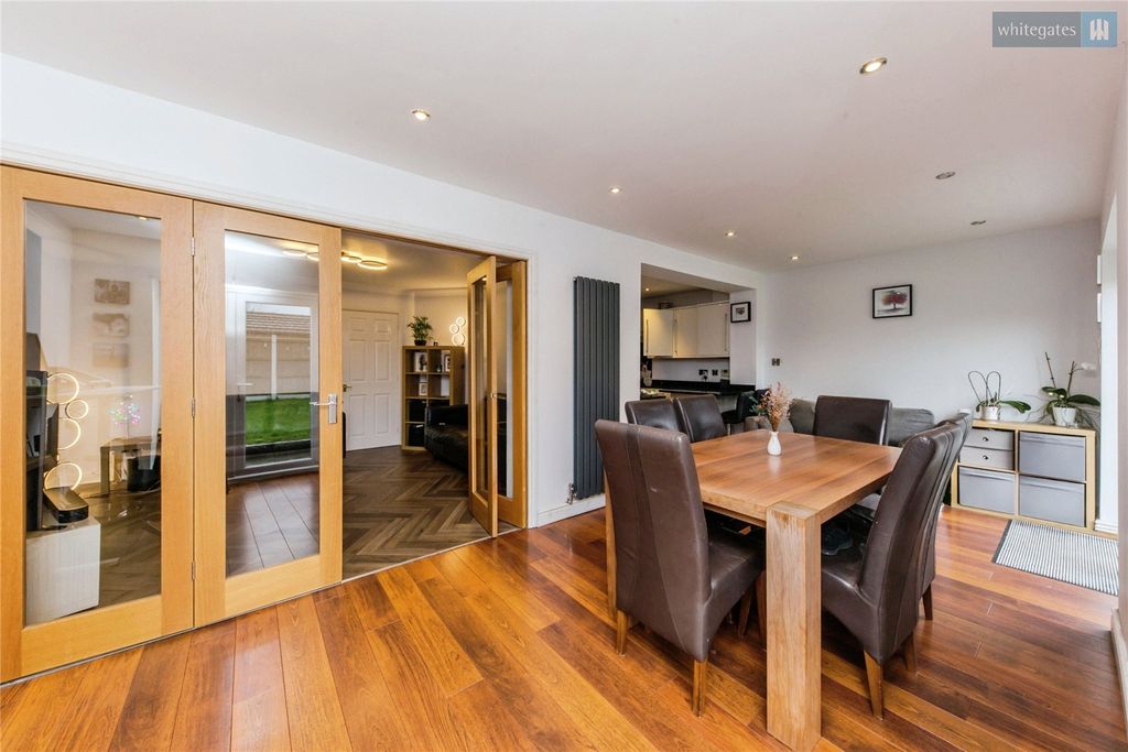 Property photo 2 of 20 Picture No. 04