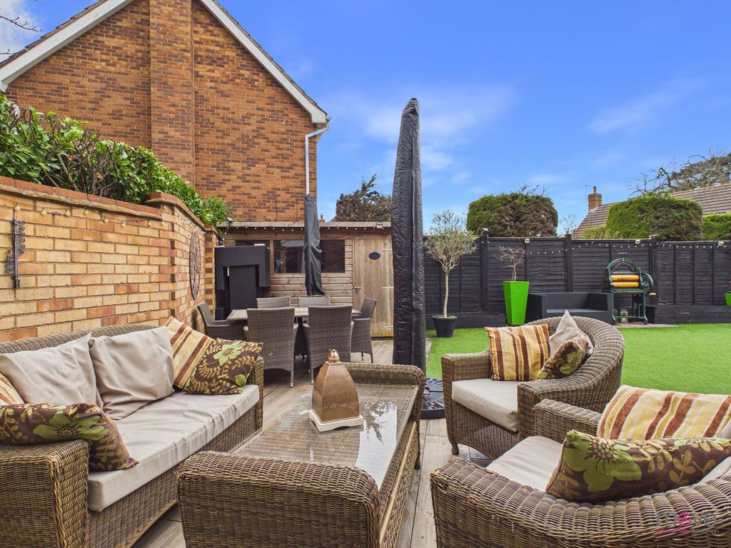 Property photo 3 of 21