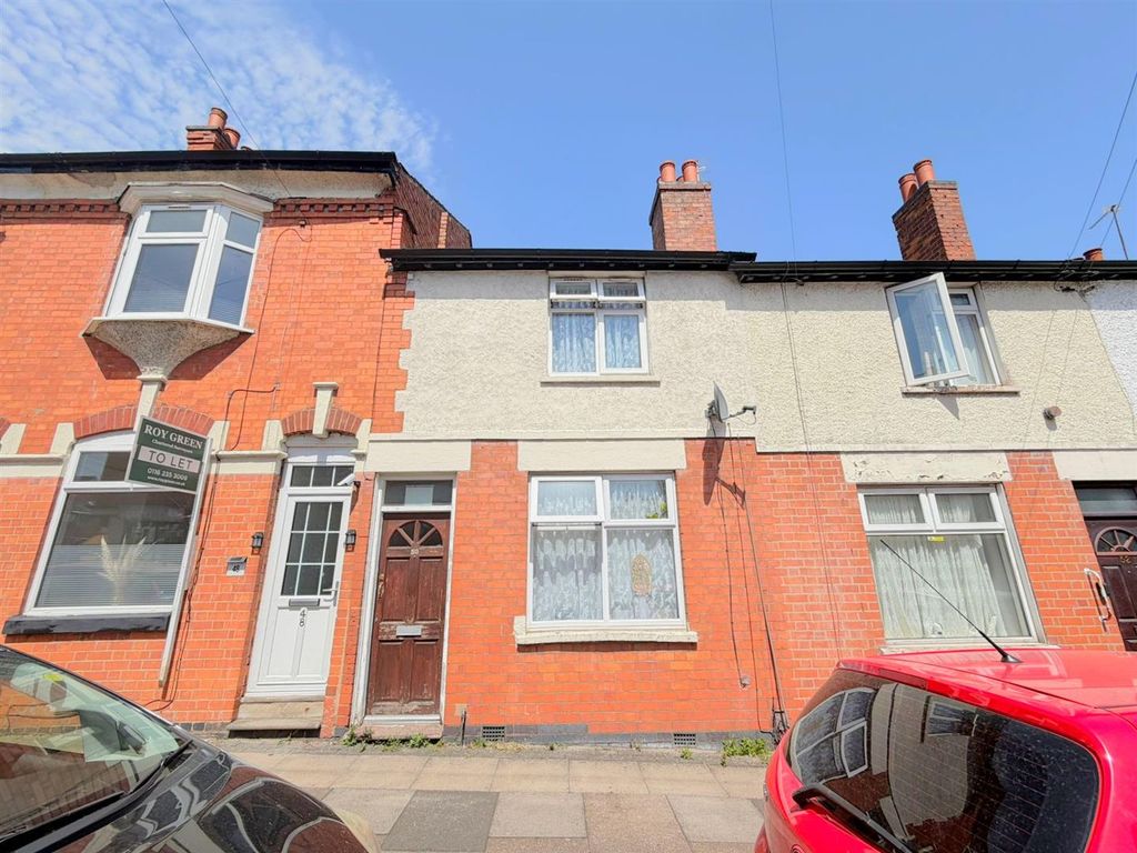 Property photo 1 of 11 Front