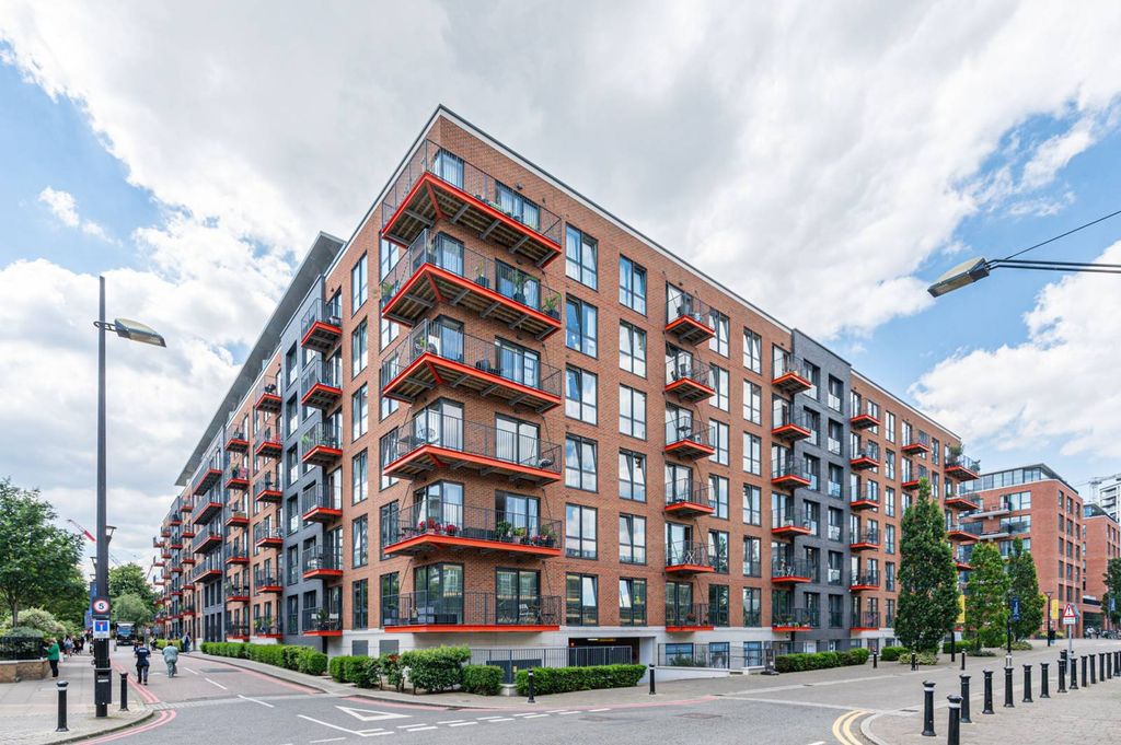 Property photo 2 of 7