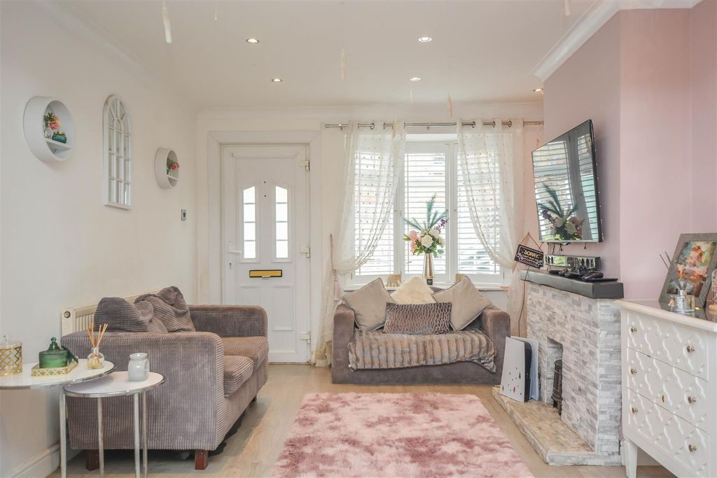 Property photo 2 of 11 Dsc_0519.Png