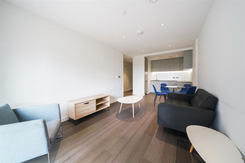 Property photo 2 of 14 Flat G2, 10 Cutter Lane - Zwb49Qp5Qk2A4Ueudwim.Jpg