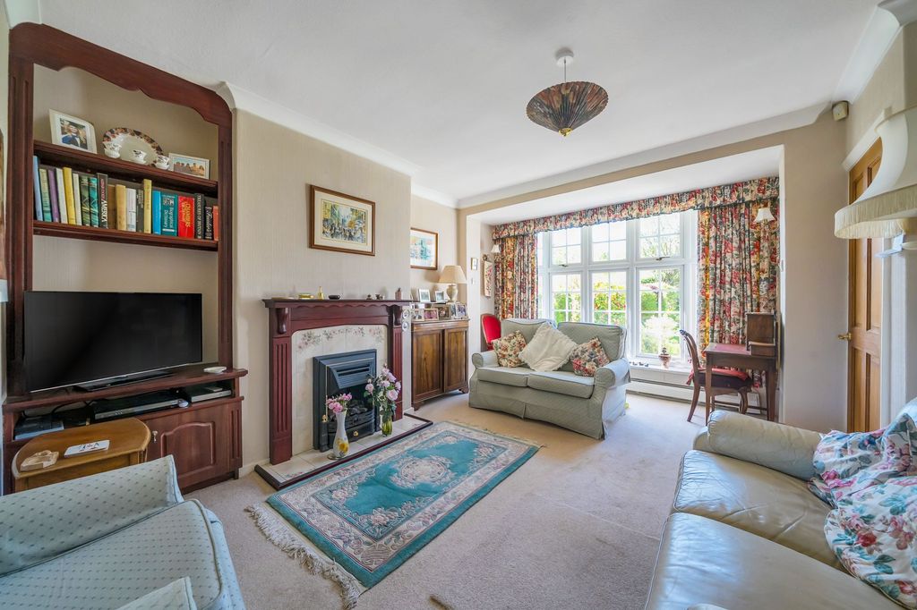 Property photo 2 of 15