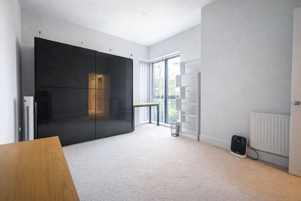 Property photo 2 of 15 Picture 2