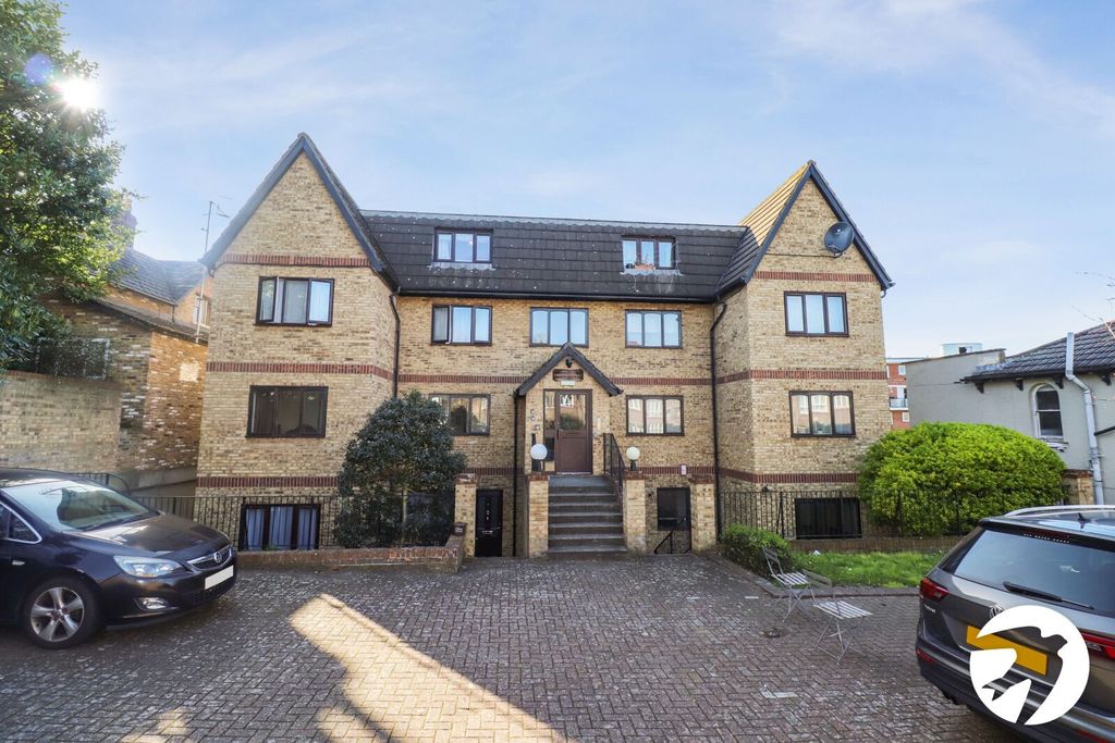 Property photo 1 of 12 Picture No. 14