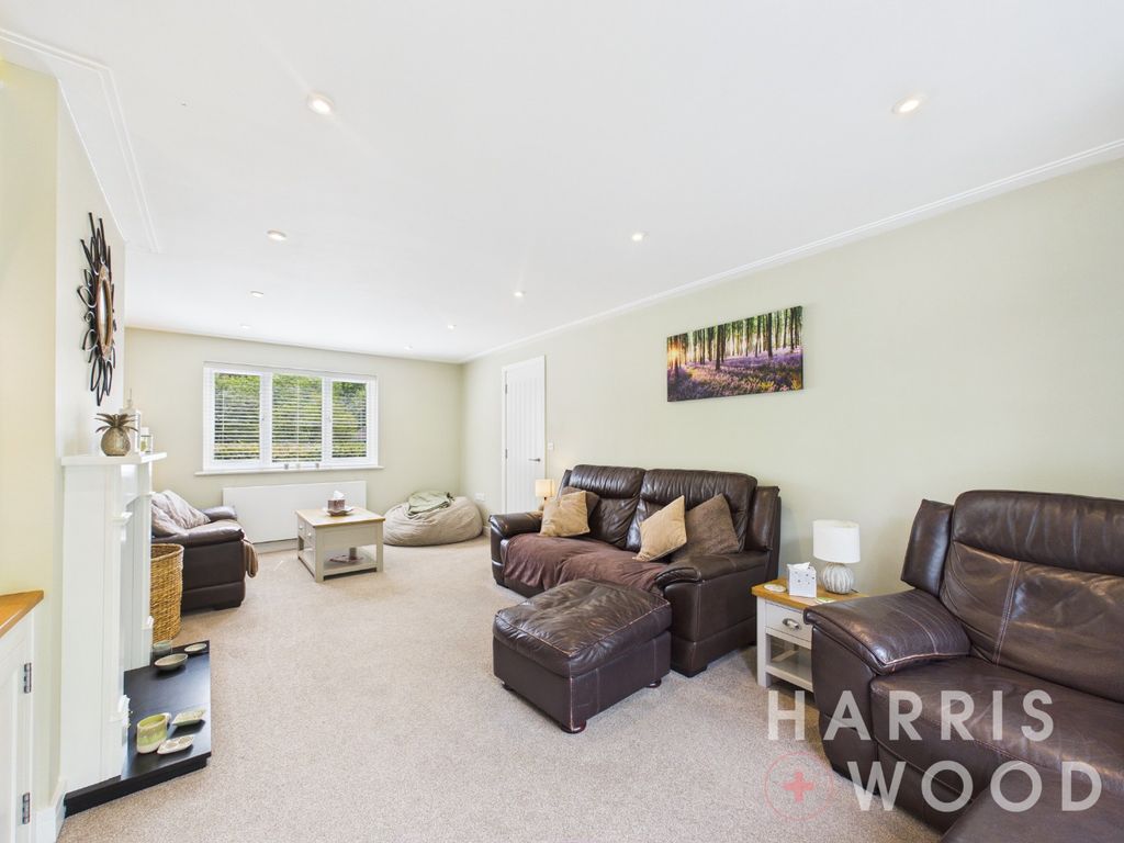 Property photo 3 of 62 4805965