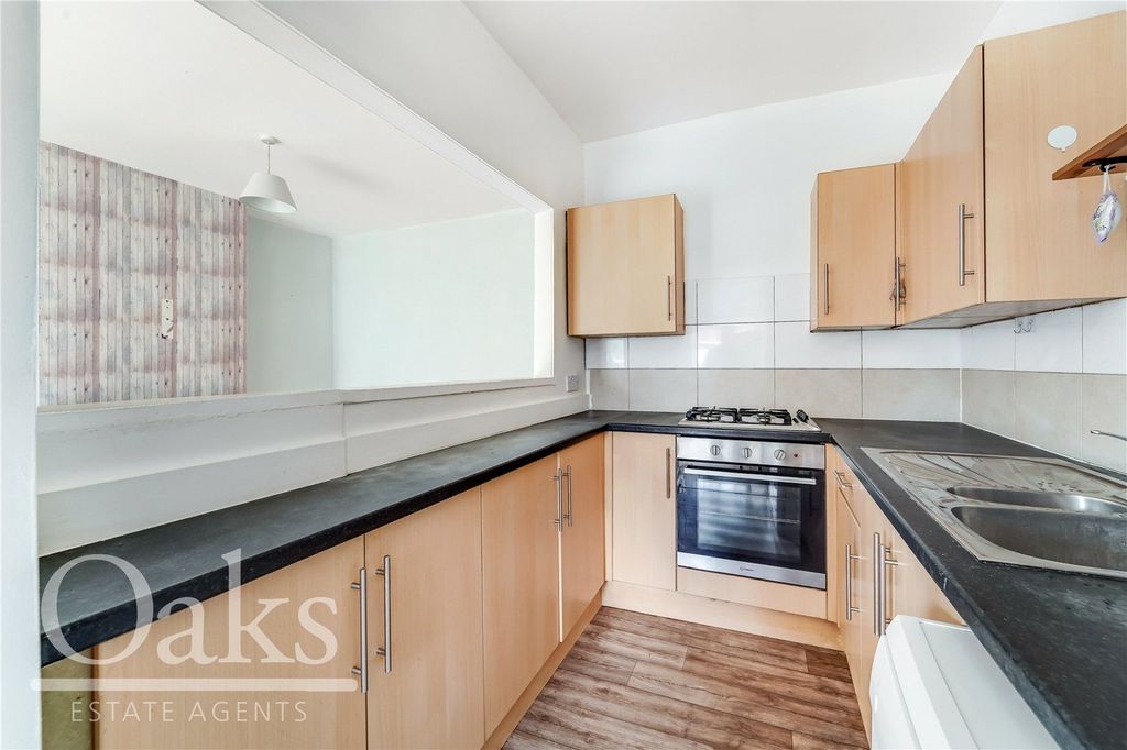 Property photo 3 of 8 Picture No. 04