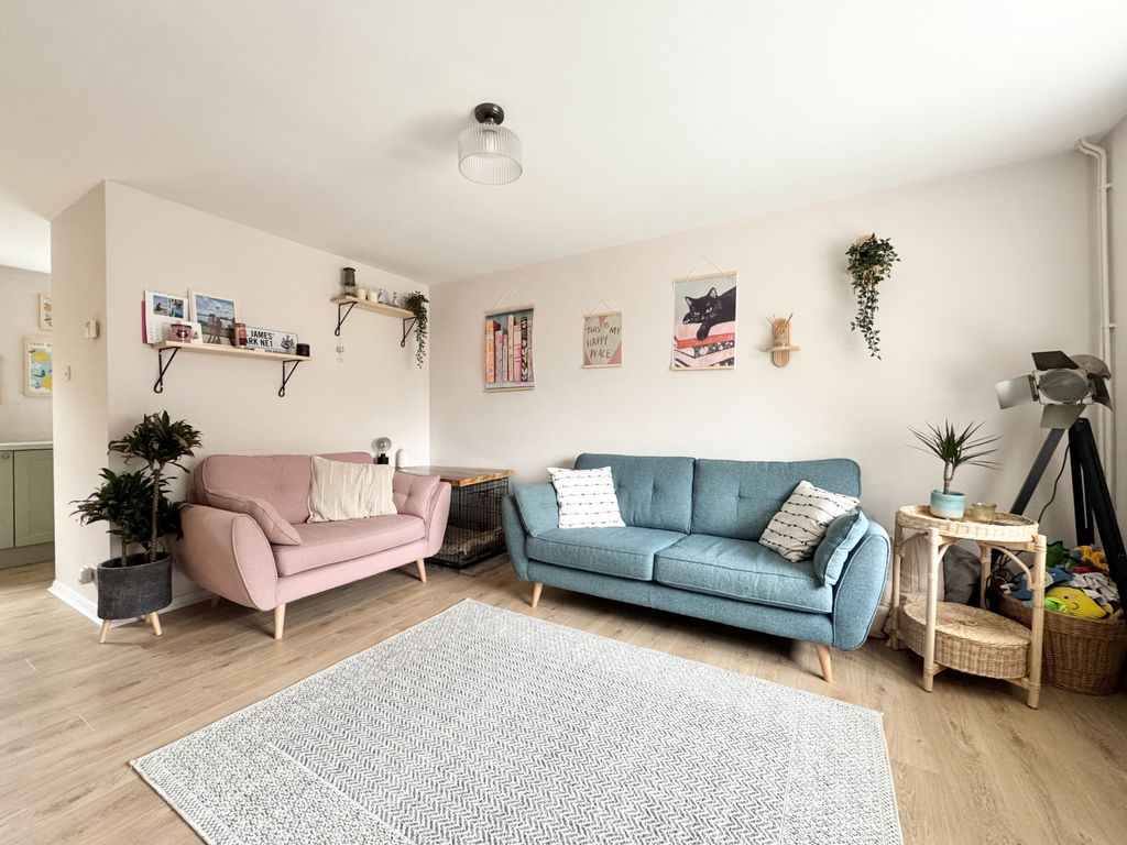 Property photo 3 of 19 Akeman Residential