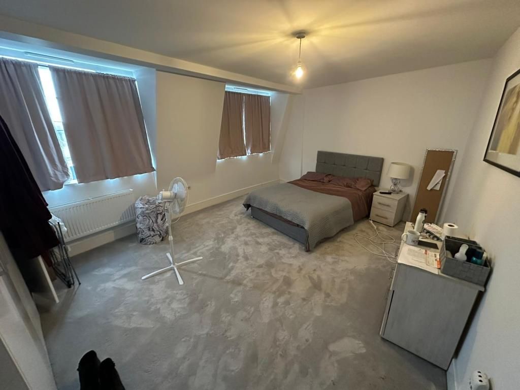 Property photo 3 of 7 Bedroom