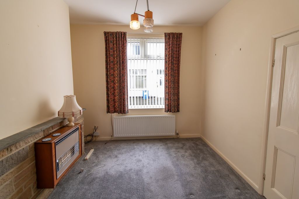 Property photo 2 of 12 Image 2