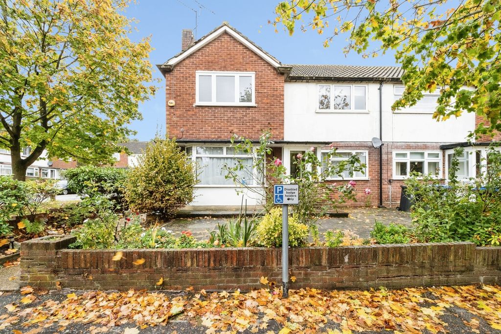 Property photo 1 of 11 Pbox-Img.Jpg