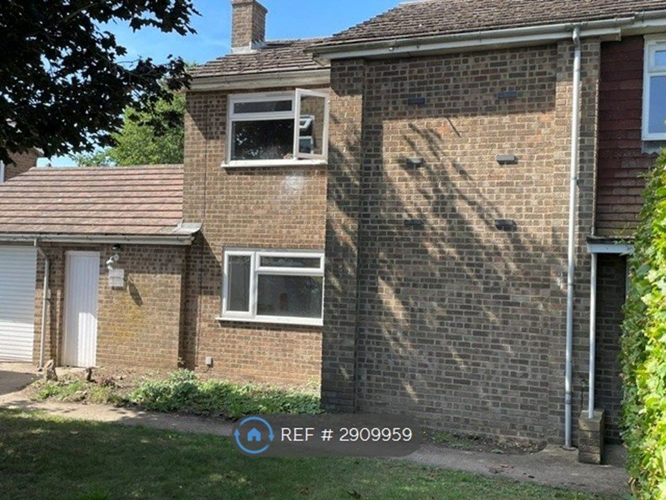 Property photo 3 of 5