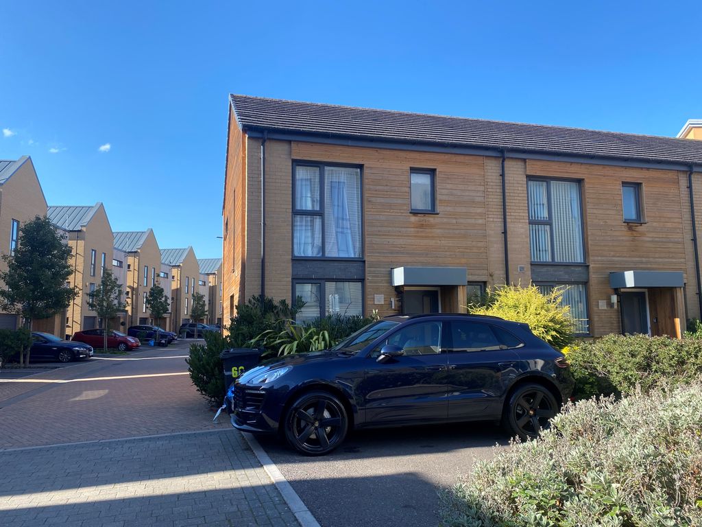 Property photo 1 of 14 Front