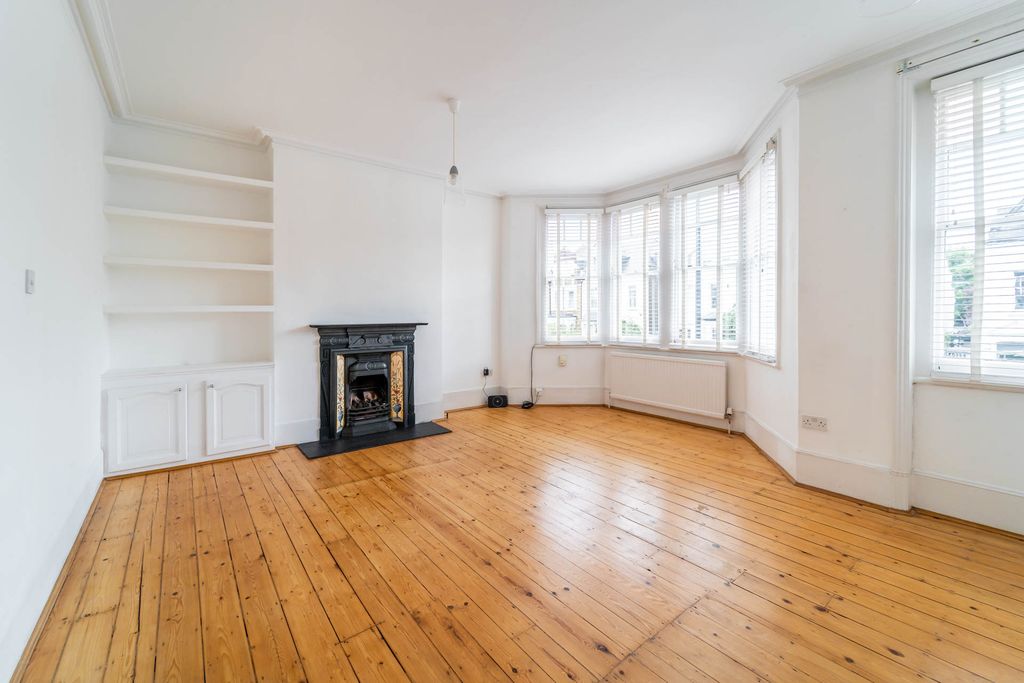 Property photo 2 of 12 Ndb06322