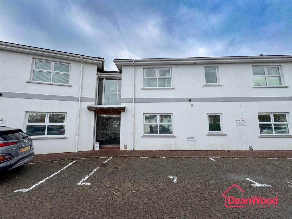 Property photo 1 of 12 Untitled-599.Jpg