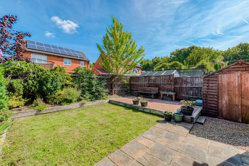 Property photo 2 of 18