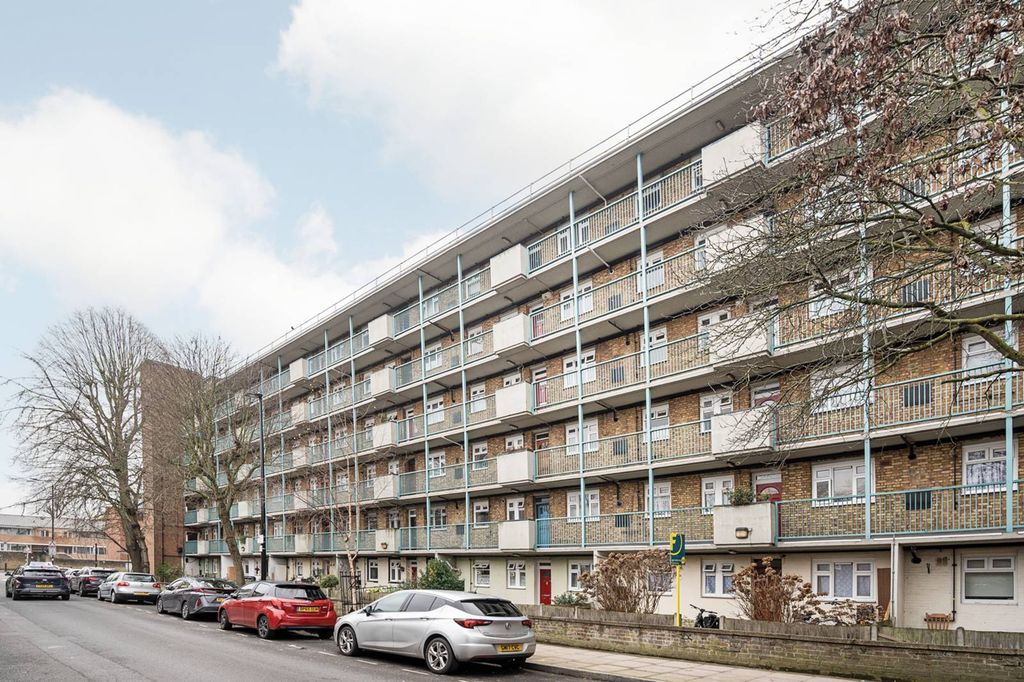 Property photo 2 of 5