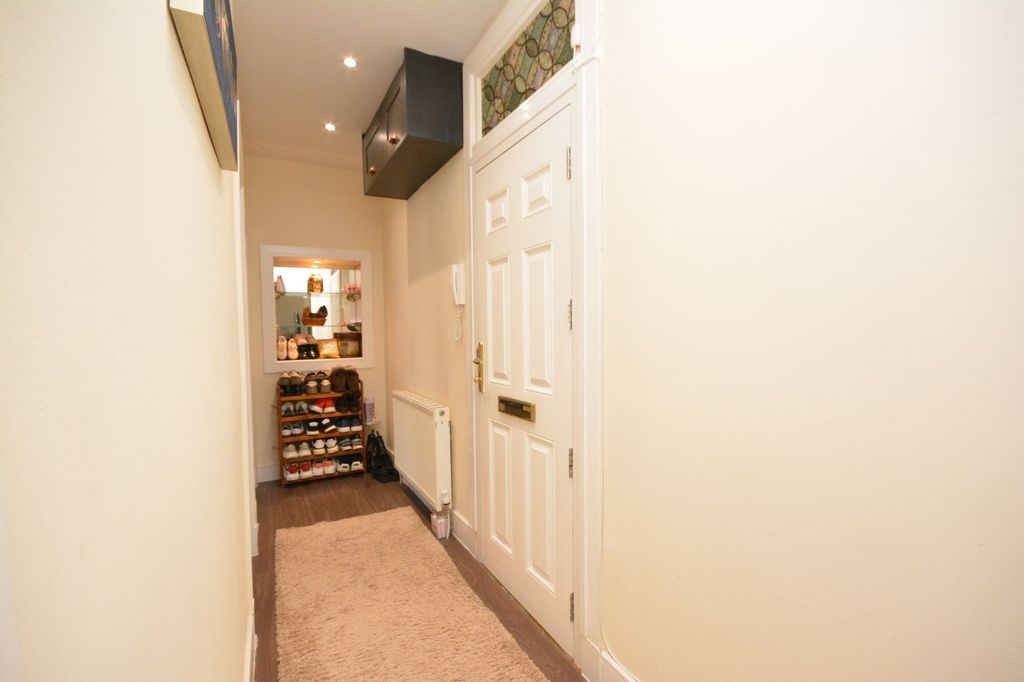 Additional image 5 of 2 bed flat for saleVicar Street, Falkirk FK1