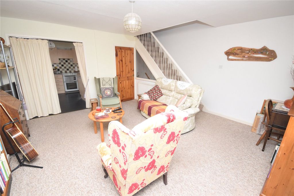 Property photo 3 of 14 Living Room