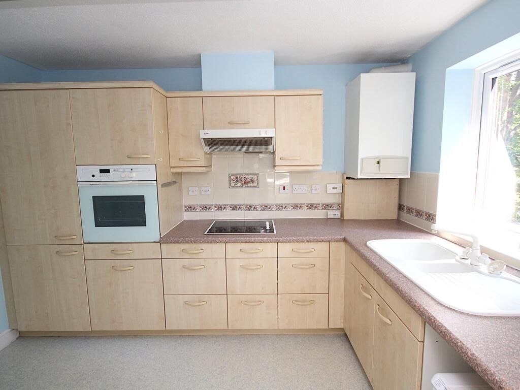 Property photo 3 of 16