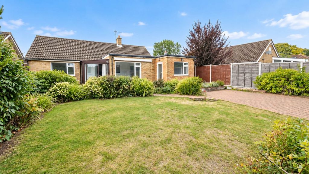 Property photo 2 of 13