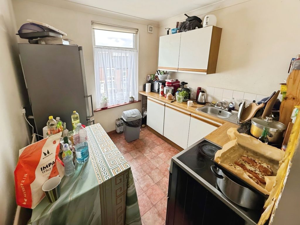 Property photo 3 of 4 Picture No. 04