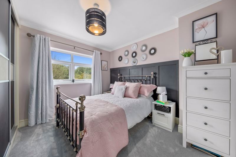 Property photo 3 of 25 Bed1