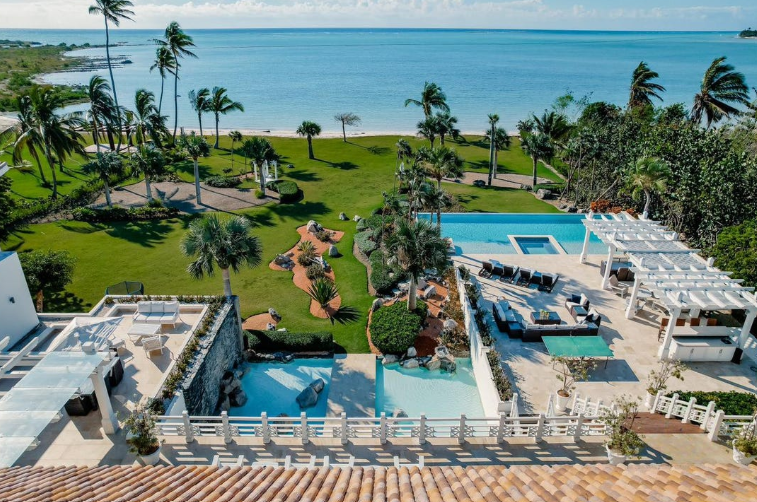 Property photo 2 of 20