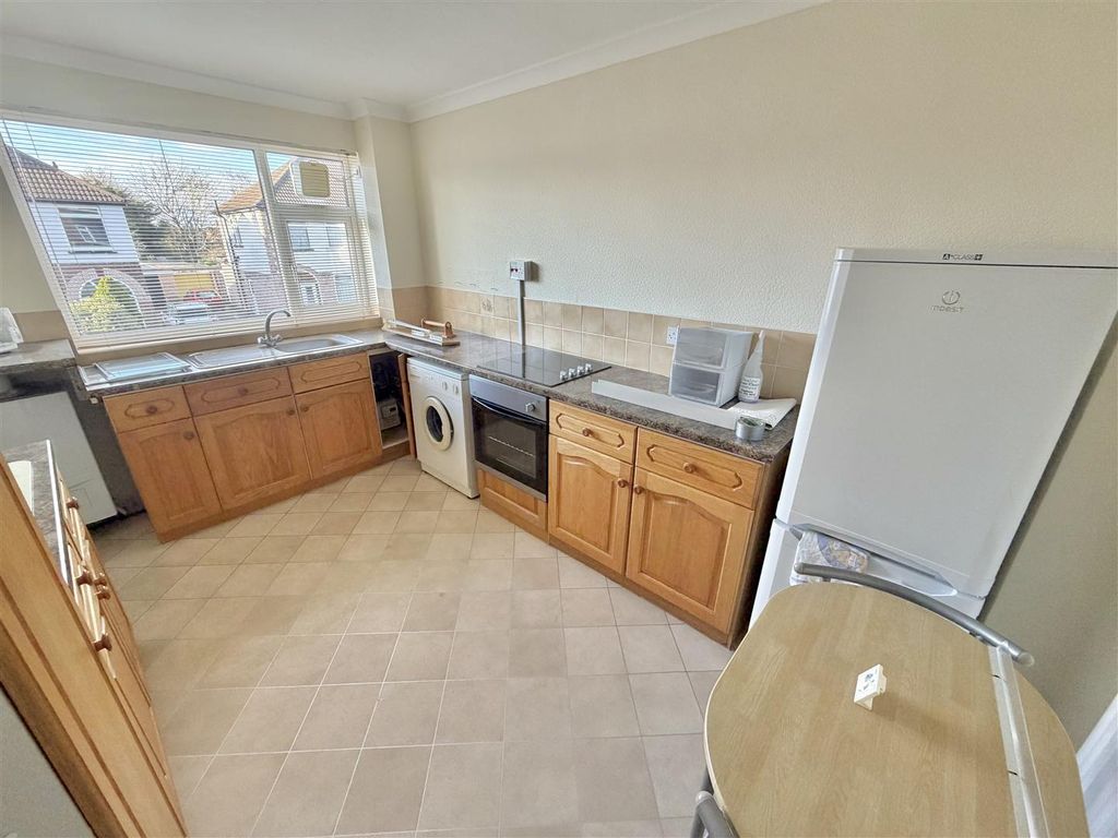 Property photo 3 of 21 Image 3