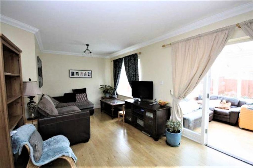 Property photo 3 of 13 3