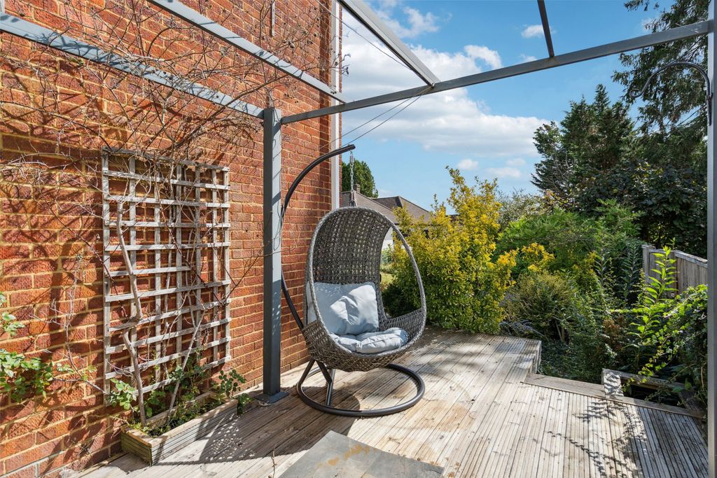 Property photo 3 of 23