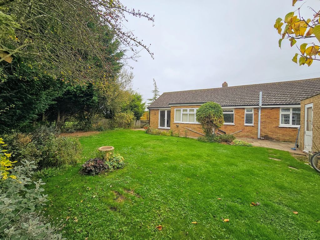 Property photo 2 of 13