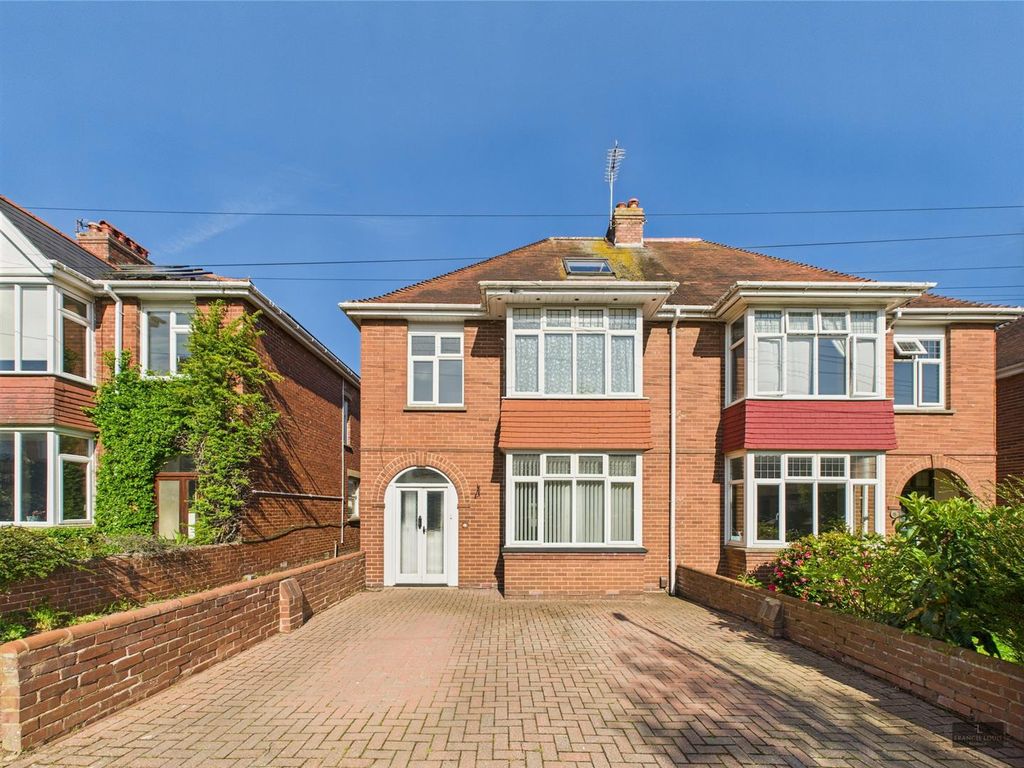 Property photo 1 of 11 Cam02887G0-Pr0445-Still017.Jpg