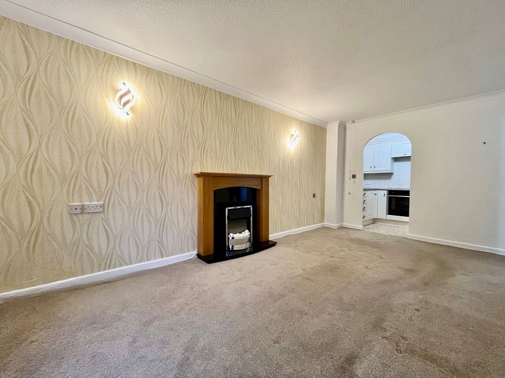 Property photo 3 of 6 Image