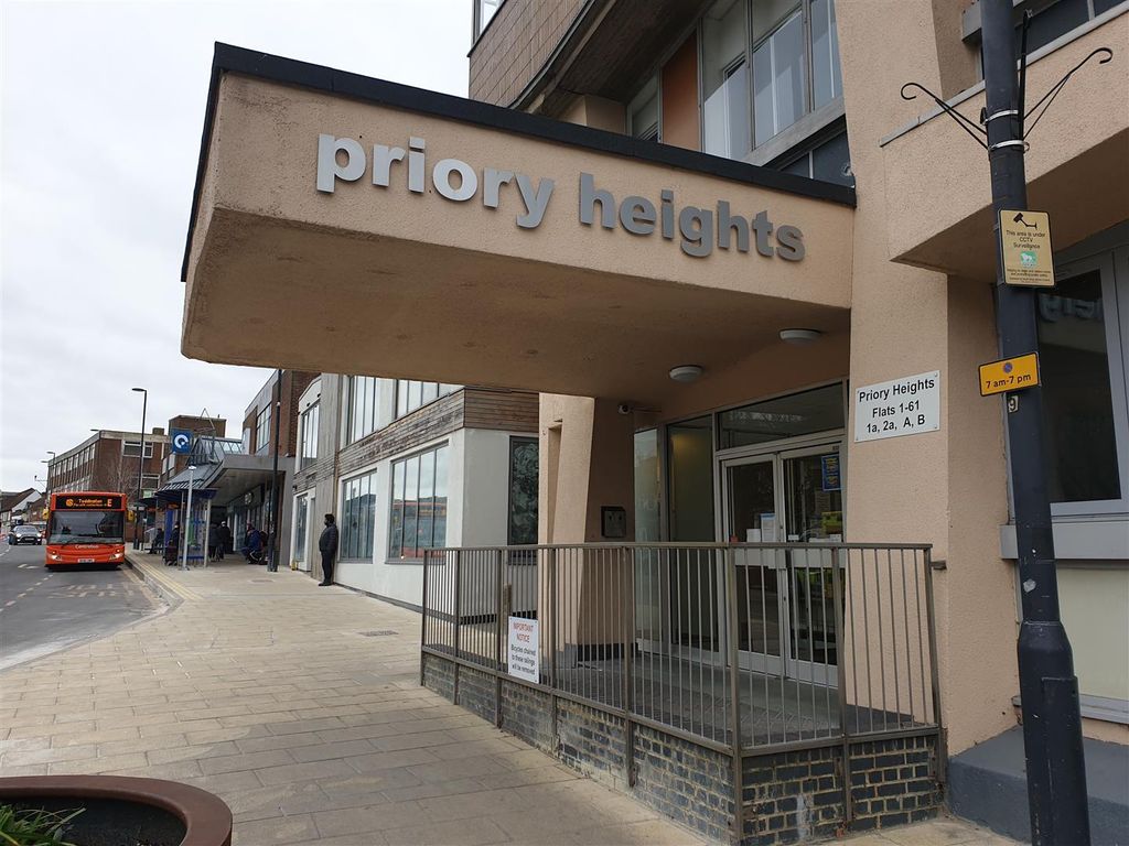 Property photo 1 of 11 Prioryhights.Jpg