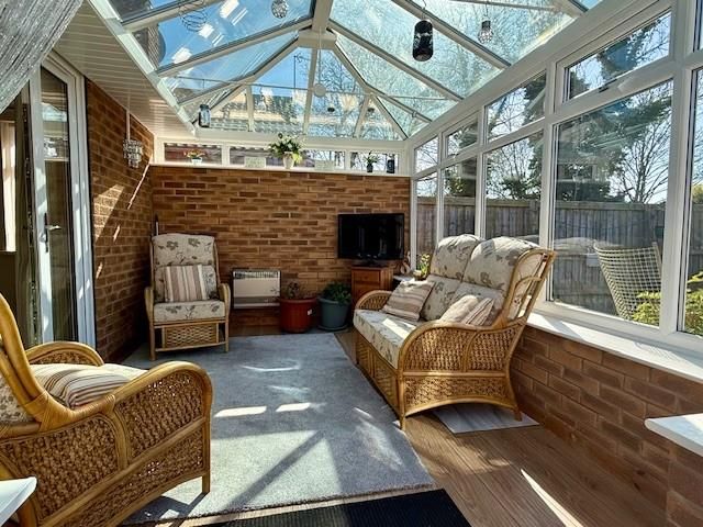 Property photo 2 of 14 2 Birch Cl - Cons 1.Jpg