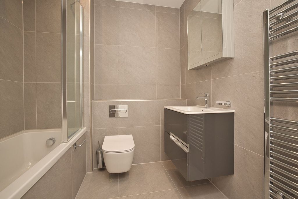 Additional image 15 of 2 bed flat for saleBeach Drive, Ramsgate CT11