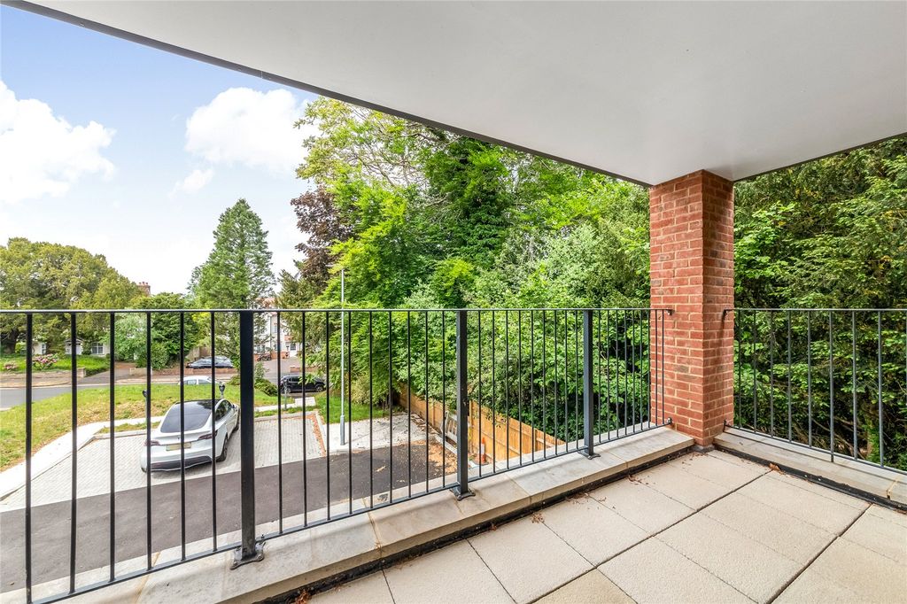 Property photo 2 of 11 Picture No. 79