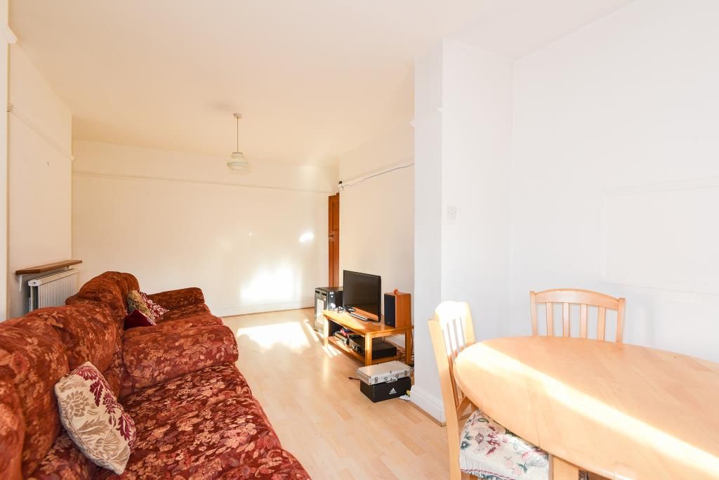 Property photo 2 of 10 Internal View