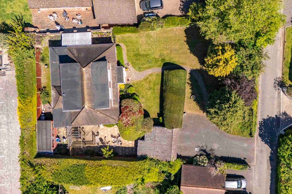 Property photo 3 of 23 Walton Cottage, 5 Elm Lane, Sl8 5Pf Drone (Low Res)-3