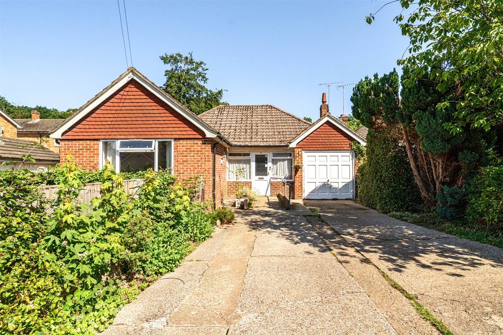 Property photo 1 of 20 External