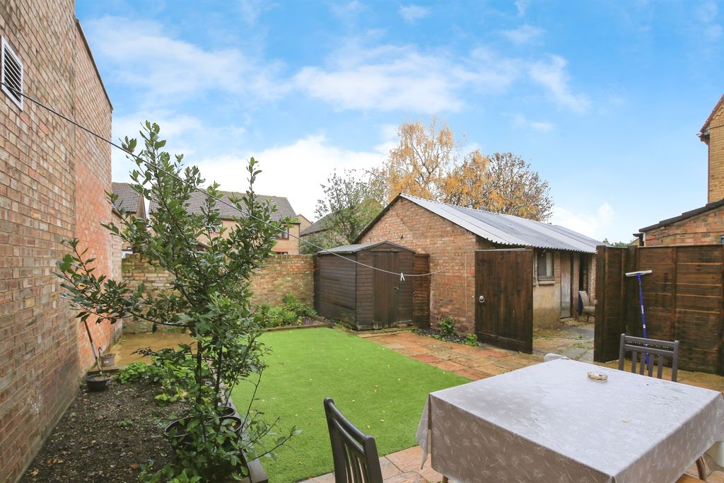 Property photo 2 of 15