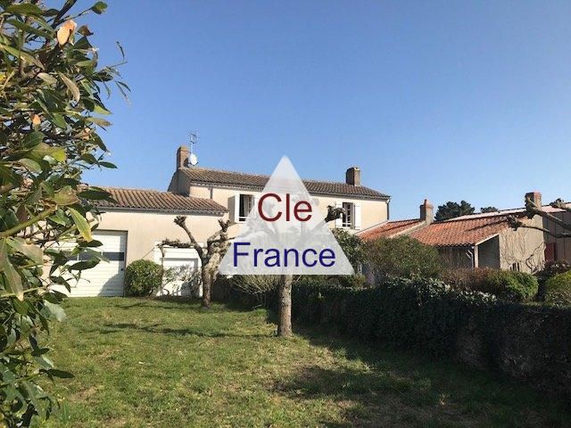 Property photo 1 of 5