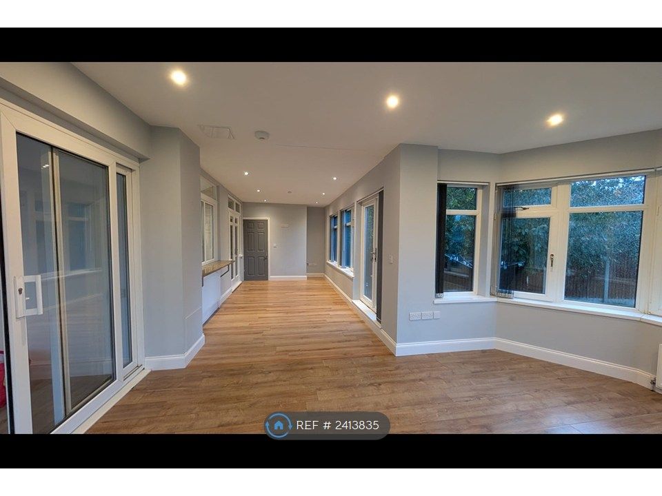 Property photo 1 of 14 Conservatory