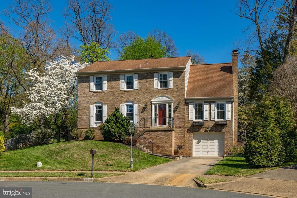 Property photo 1 of 21