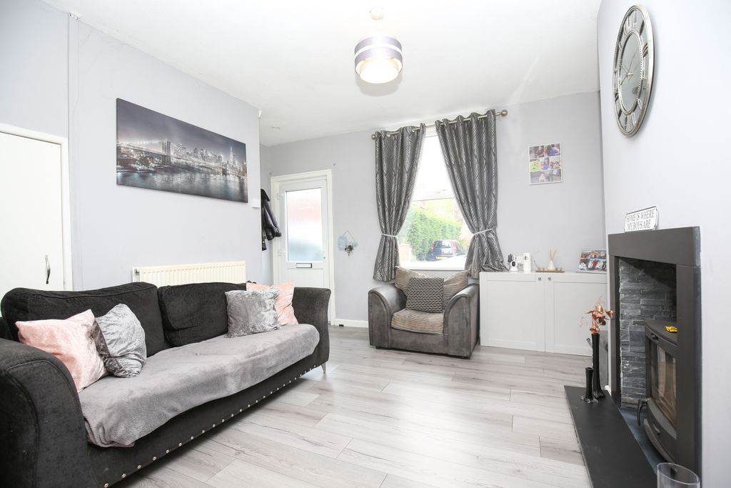 Property photo 3 of 13 Mw-4947