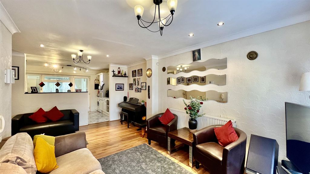 Property photo 2 of 15 Reception Room