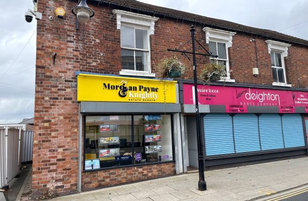 Property photo 1 of 2