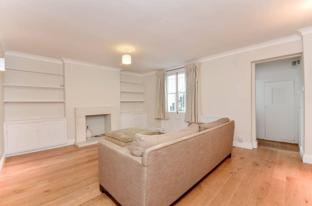 Property photo 2 of 7